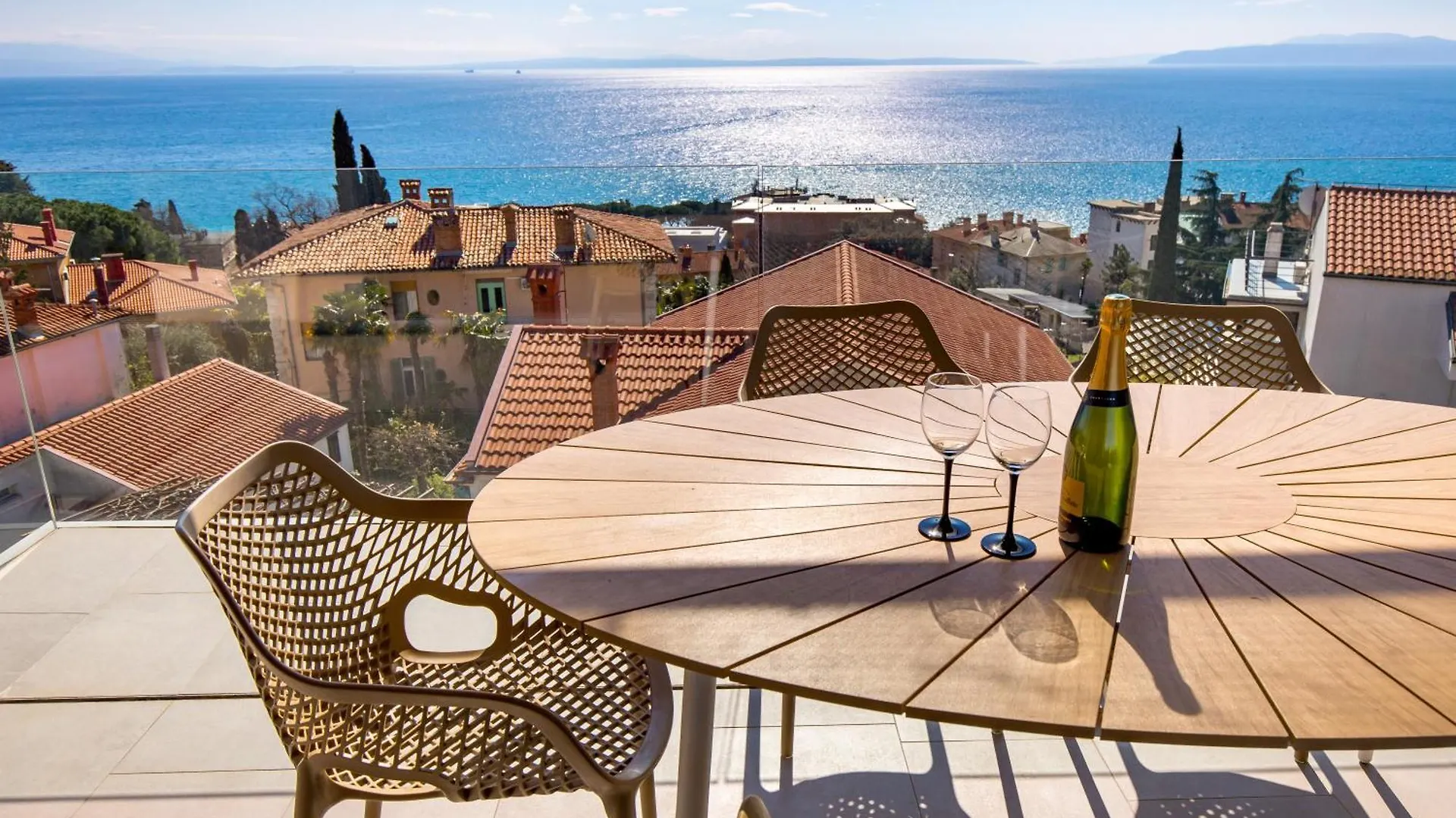 Exclusive Condo Soho Opatija Center With Pool And Terrace