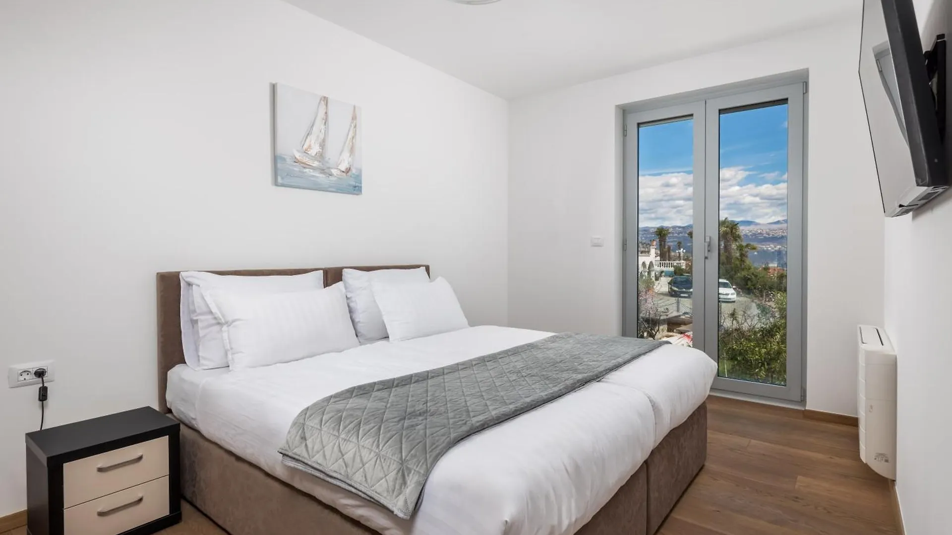 Exclusive Condo Soho Opatija Center With Pool And Terrace